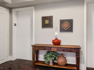 2777 Paradise Rd UNIT 1701, Winchester, NV, 89109