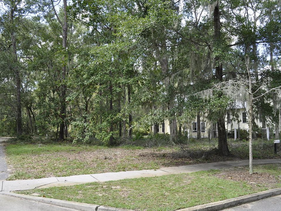 2nd image of 33 Park Rd