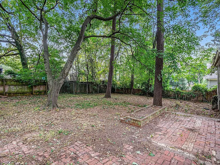 1460 Desoto Ave SW — Photo 13