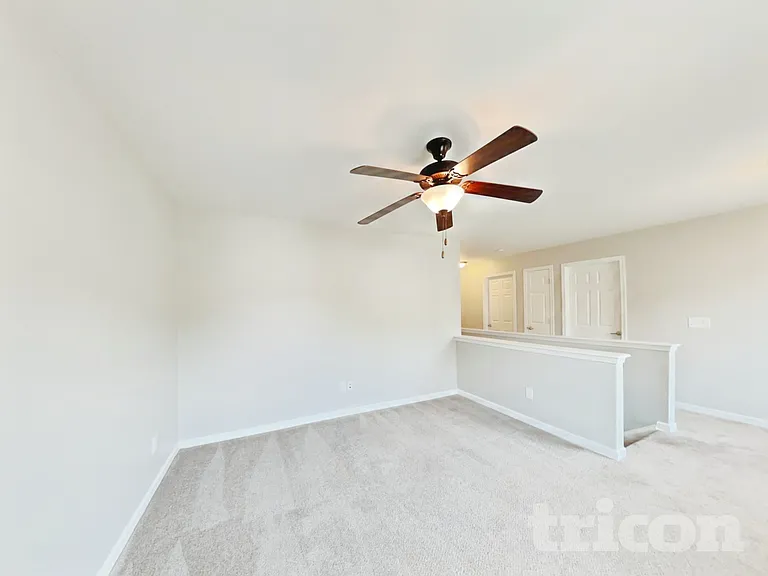 2640 Jordan Ridge Dr — Photo 21