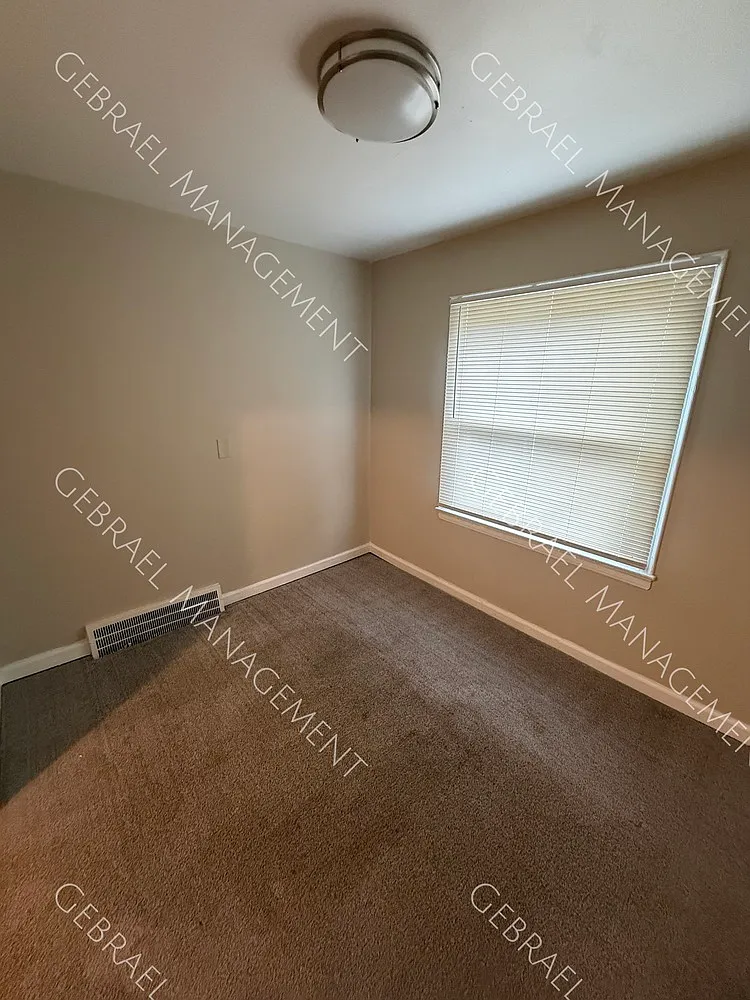 18644 Sunderland Rd. ROA — Photo 3
