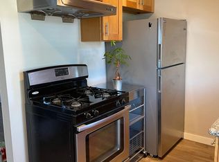 1410 Hess Rd #4, Redwood City, CA 94061
