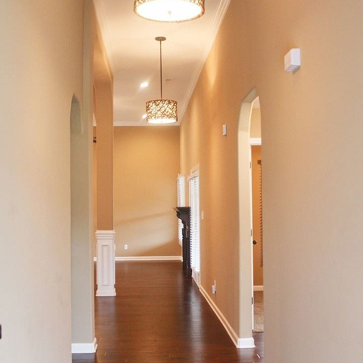 1st image of 1525 Osage Ct