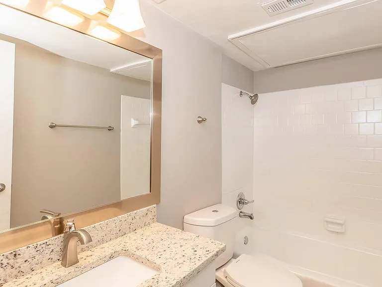 Camelot Apartments — Photo 72
