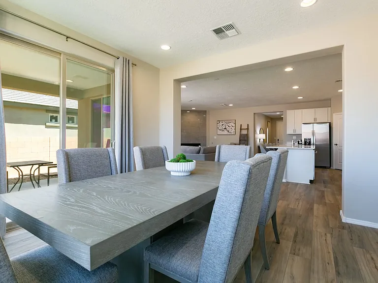 6049 Nauman Dr SE — Photo 7