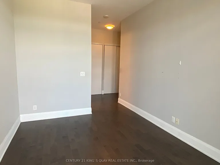 28 Uptown Dr #Penthouse 10 — Photo 6
