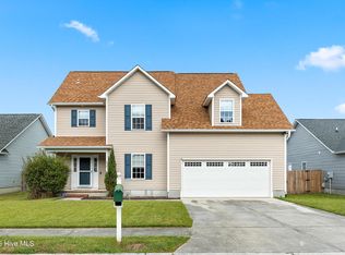 316 Providence Dr, Jacksonville, NC 28546
