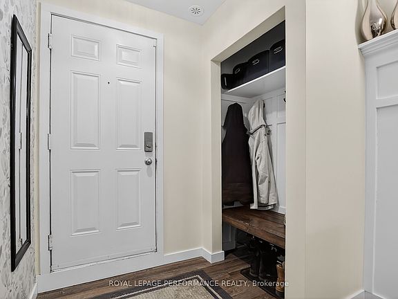 4th image of 135 Harthill Way #B