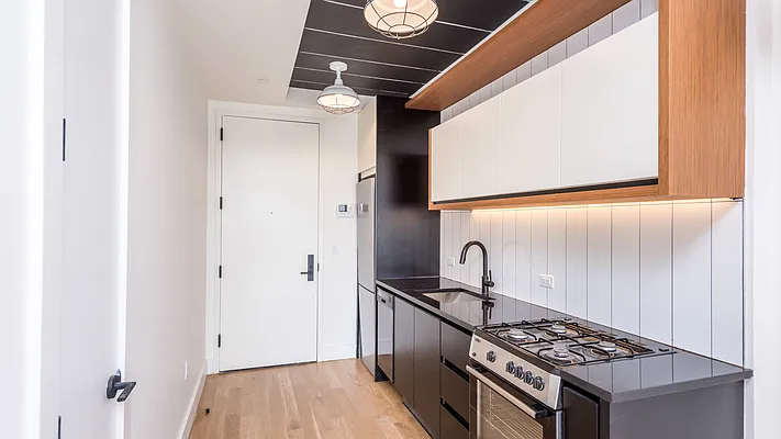 Rented by Nooklyn NYC LLC | media 3