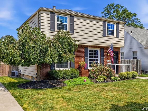 2nd image of 146 Snug Haven Ct