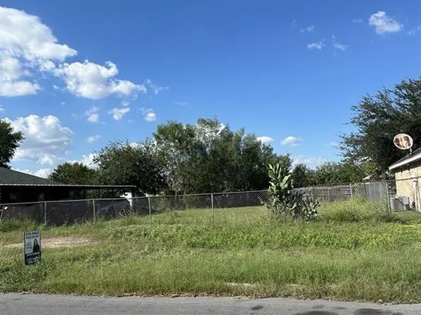 702 W Starr Ave, Pharr, TX 78577