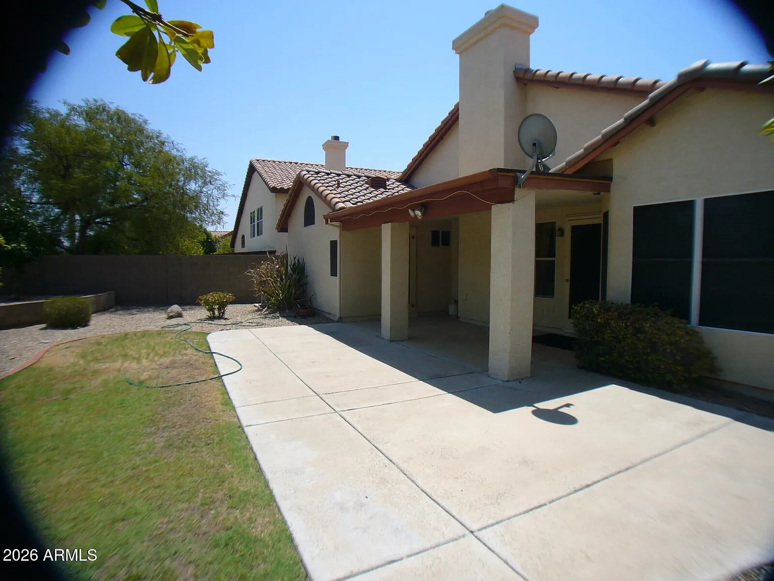 3 bed, 1635 sqft, $2,500 — Photo 3