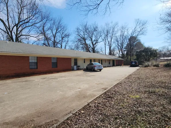 600 E 8th St #1, Russellville, AR 72801