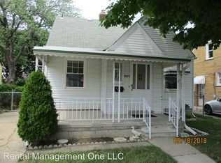 8059 Coolidge Ave, Center Line, MI 48015