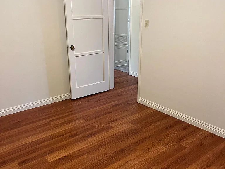 923 N Glendale Ave #10 — Photo 10