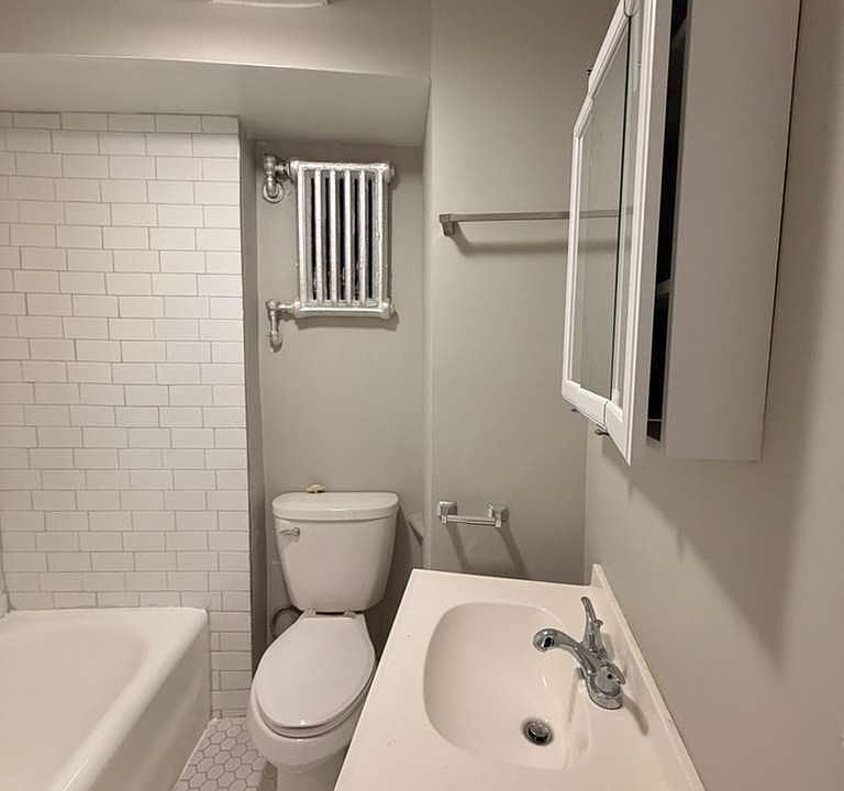 1st image of 1173 Chapel St #203A