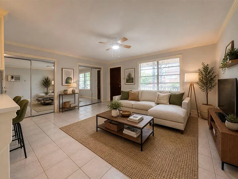 613 Pacific St #1 — Photo 7