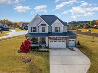 4808 Sunset Stream Dr, Fuquay Varina, NC 27526