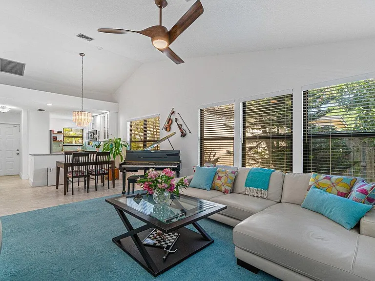 5539 Eton Ct — Photo 16
