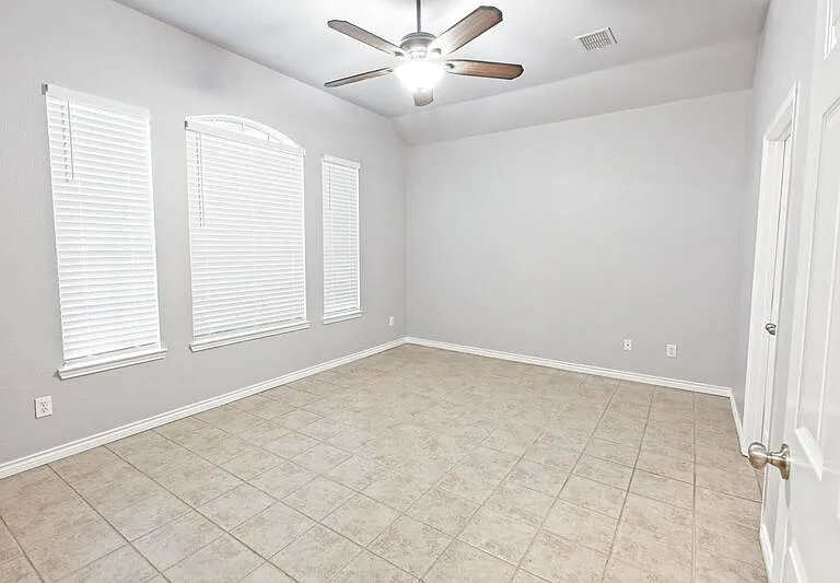 9220 Norman Dr — Photo 17