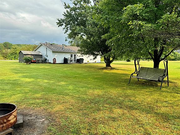 2nd image of 17168 Parkview Dr