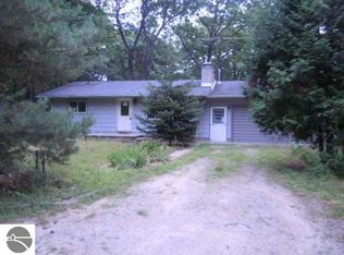 219 W Oak St, Au Gres, MI 48703