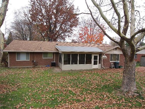 3rd image of 2256 Brookpark Dr