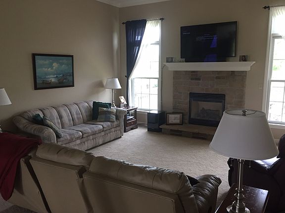 2nd image of 1226 Lake Front Blvd