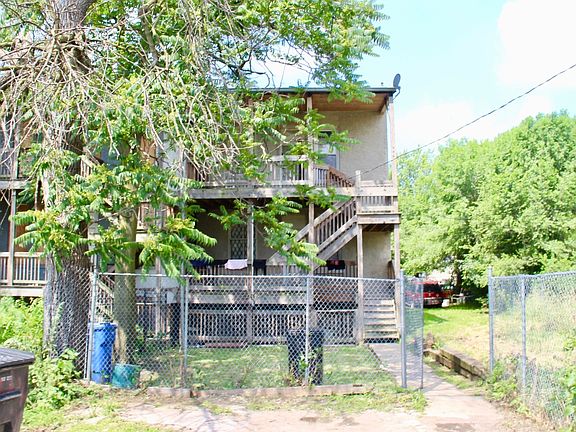 4th image of 1309 S Troy St