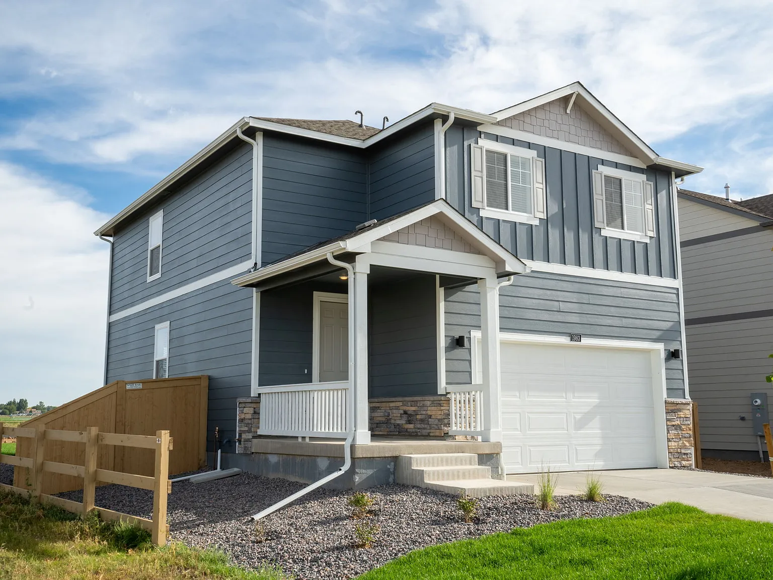 4 bed, 2.5 bath, 1953 sqft, $2,745 — Photo 1