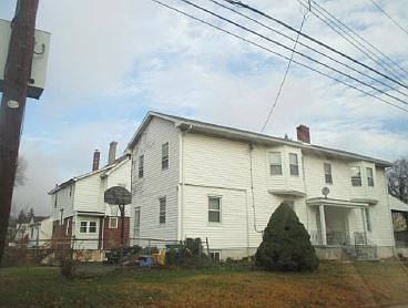 2nd image of 901 Beechwood Ave