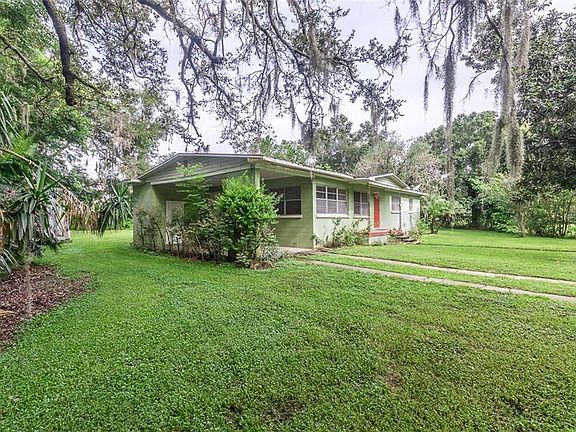 2nd image of 3952 Merri Ln