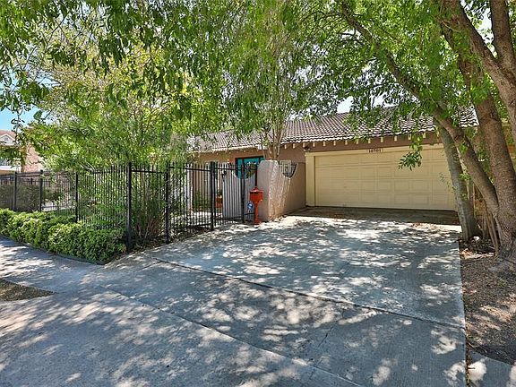 2nd image of 10701 Briar Forest Dr