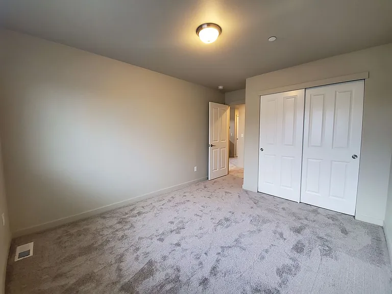 5702ke — Photo 17