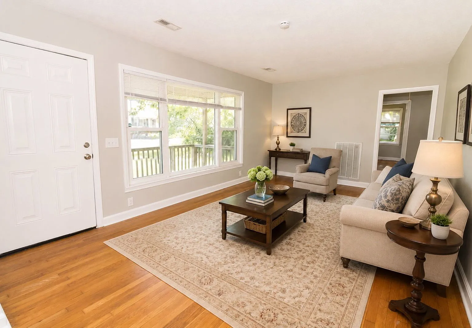 3 bed, 1.5 bath, 1512 sqft, $1,845 — Photo 3