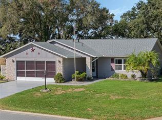 26721 Racquet Cir, Leesburg, FL 34748