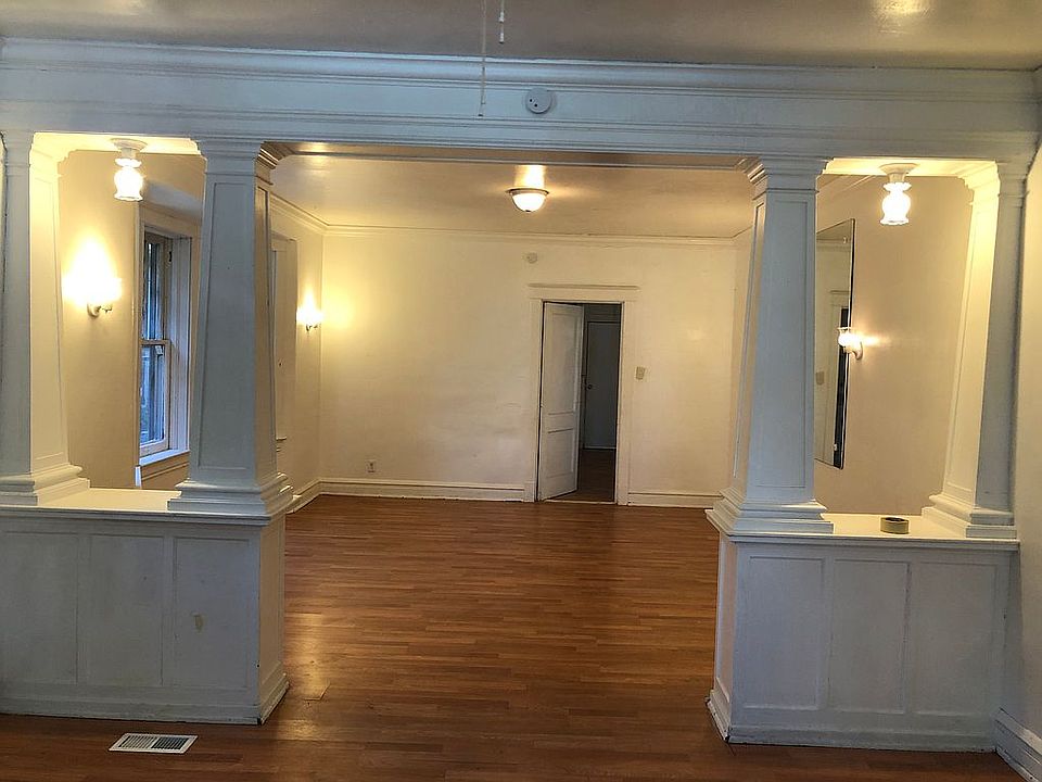 1st image of 4850 Margaretta Ave