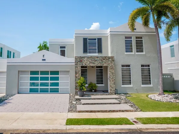 8010 Via Del Palmar Ch10, Toa Baja, PR 00949