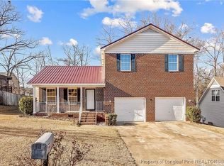 8528 English Saddle Dr, Fayetteville, NC 28314