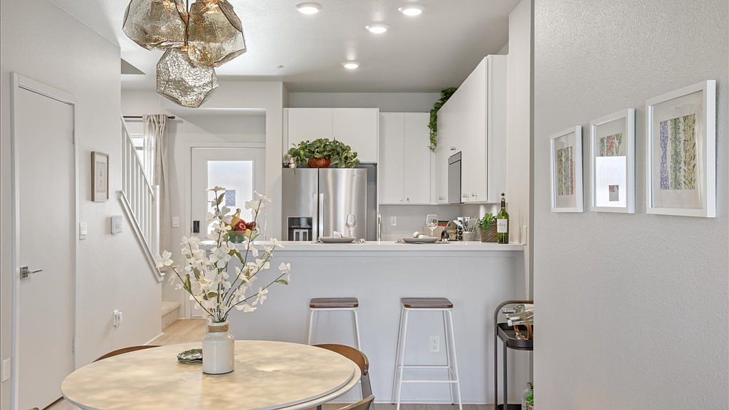 91-4099 Hikuono St #1204, Kapolei, HI 96707 | Zillow