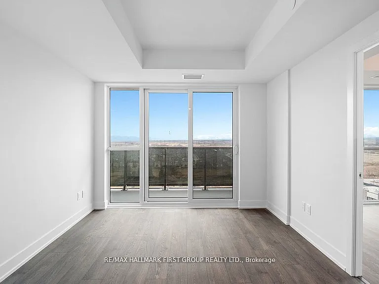 2550 Simcoe St N #1605 — Photo 5