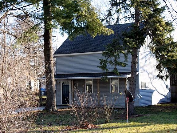 2nd image of 1314 E Harry Ave