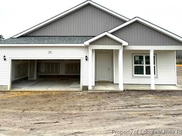 306 Laurel Lake Rd, Salemburg, NC 28385