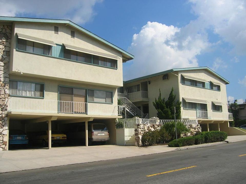 1st image of 4601 W 1st St APT 5