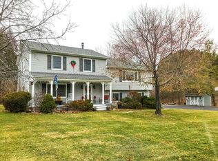 1 Morgan Ln, Poughquag, NY 12570