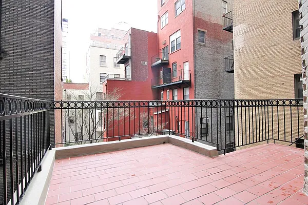 Rented by JK Dansar Corp | media 2