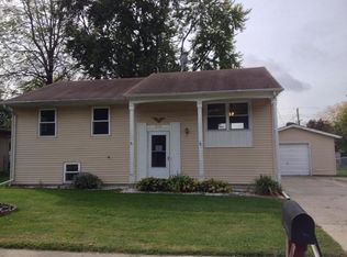 420 Phyllis Ave, Rochelle, IL 61068