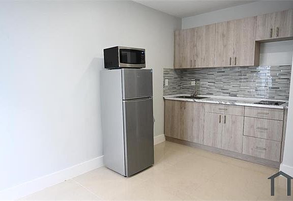 5th image of 7545 NW 3rd Ave Unit 4