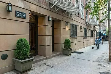 Rented by REAL New York