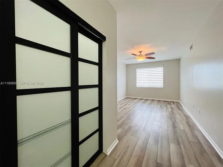 6944 SW 39th St #B203 — Photo 15